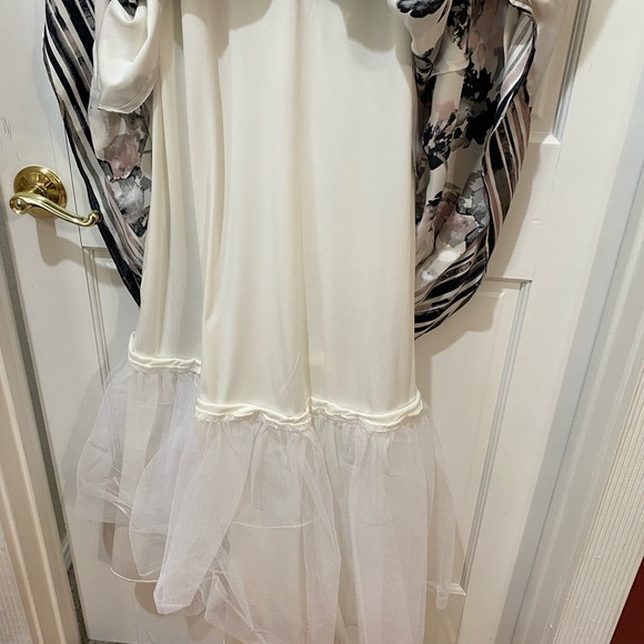 David’s Bridal Blondie Nites by Stacy Sklar Prom Dress black/floral